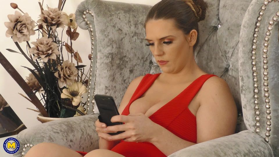 online clip 33 Dani (EU) (30) - Big Natural Breasted Mom Dani Playing With Her Pussy / 14138 - shaved - femdom porn big ass anal squirting