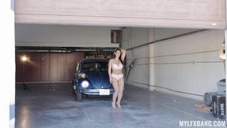 Fast and Flirtatious BigTits