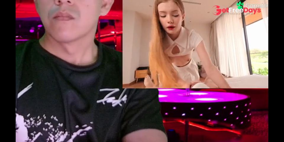Linda Teen en su primera vez anal con su hermanastro OMG