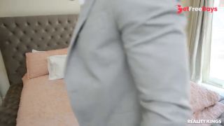 Bubble Butt Demi Sutra Rides BBC Boyfriend