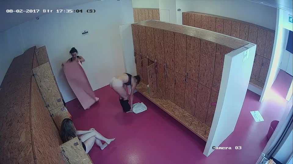 Hidden-Zone October 2020 – hz_Lo2149 Voyeur!