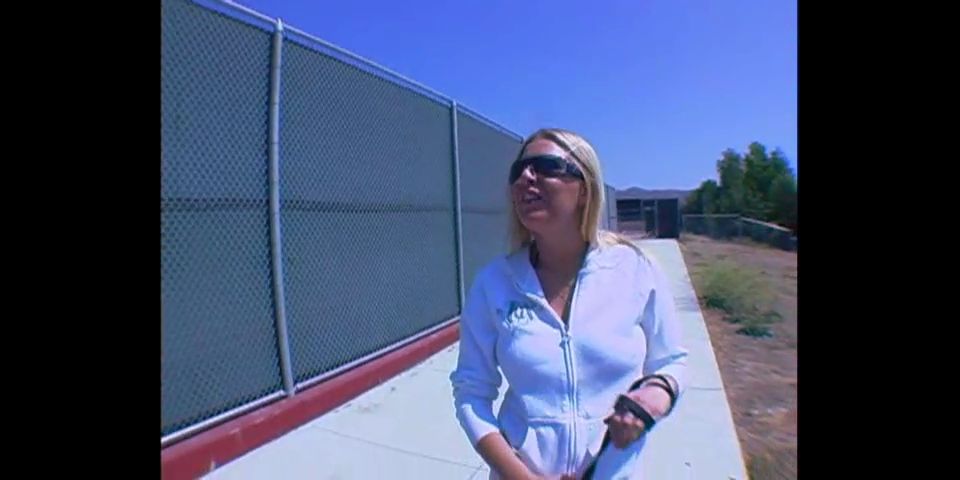 Video Riley Evans 480p SD