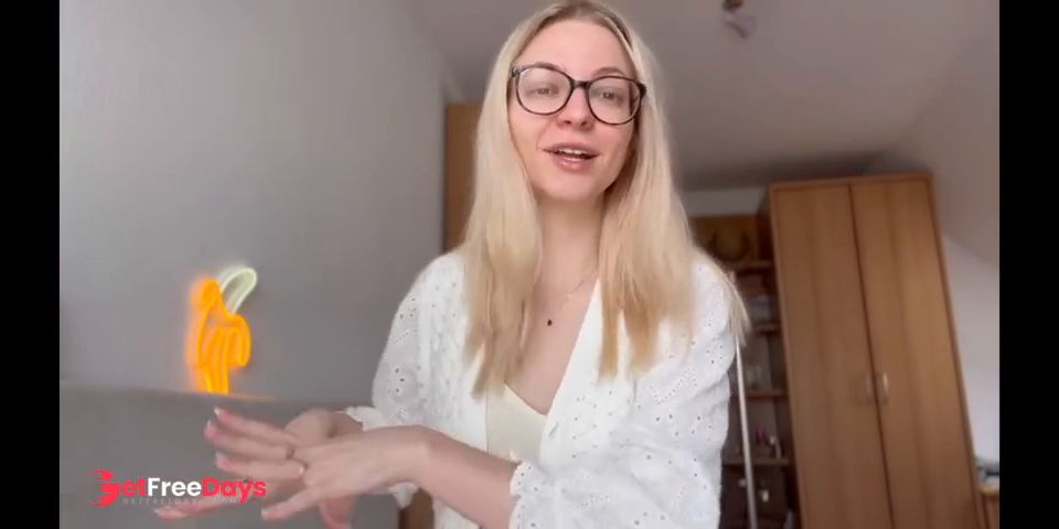 The GIANTESS fetish
