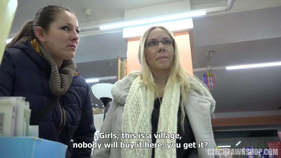 Online tube CzechPawnShop presents The anal bombshell