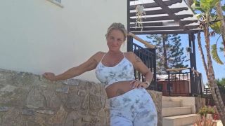 Sweetpinkpussy - Kaum die Alte weg, wird fremdgefickt 720P - Mdh