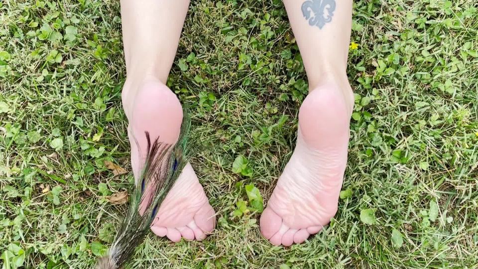 free video 16 Tickling Videos on feet porn latex gloves fetish