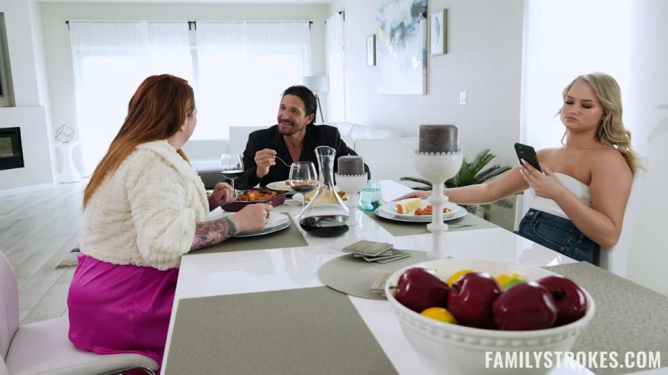 free adult clip 24 Harley King - Family Strokes, kylee nash hardcore on reality 