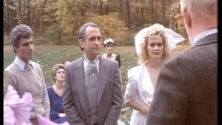 Der Gier schutzlos ausgeliefert Naked Scents 1985