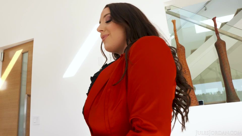 Natural National Treasure Angela White Means Business (2022) - Julesjordan