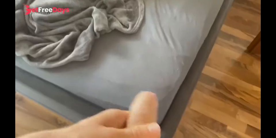 Teen Stepsister Wakes Up to a Hard Cock