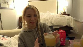 xxx video clip 39 Kenzie wants to play with your dick before it gets too late | kenzie reeves | feet porn miley cyrus foot fetish