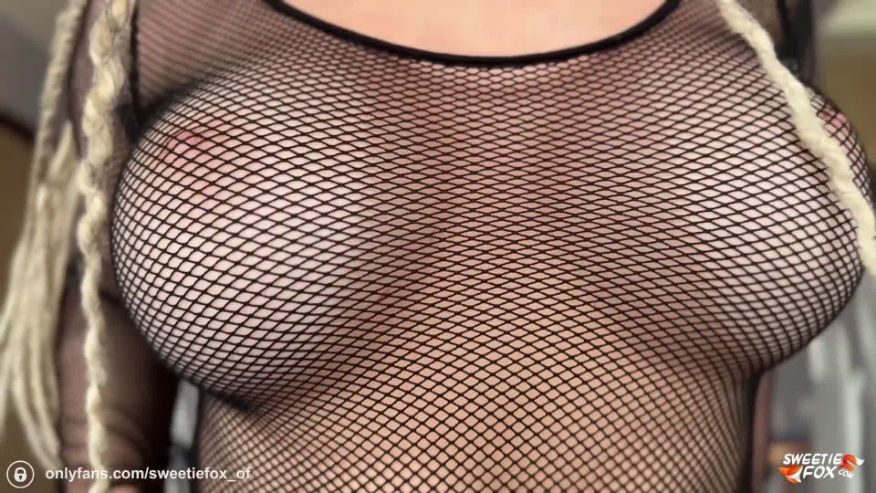 Video Two Outfits  One Sex From Hot Informal Wife  Sweetie Fox Swee...