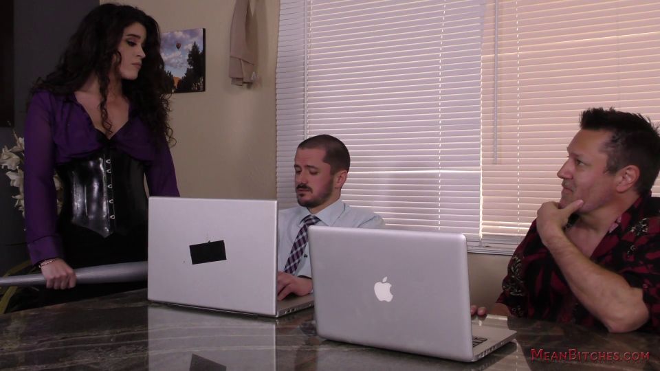 Mean Bitch Boss 3 - Victoria Voxxx