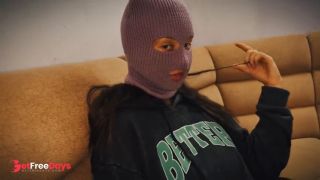 The stranger from Tinder lost her panties
