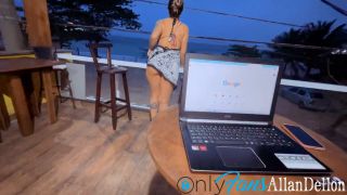 Allan Dellon - Hospede se deu bem, Na casa de praia ICEGIRLXX deixa sua bunda aparecer só pra dar bucetinha 1080P - Amador brasileiro