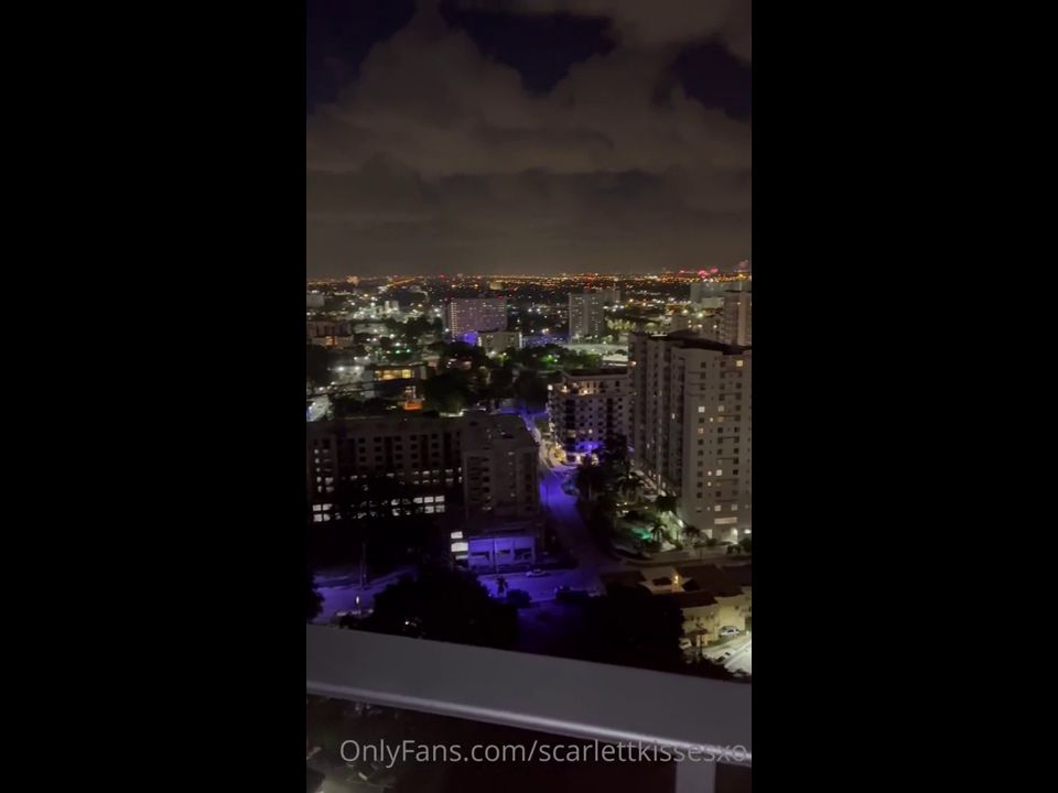 Blowjob Blonde ScarlettKissesXO Gets Fucked On The Balcony ScarlettKissesXO