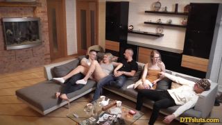Video Eva Stone, Victoria Clockwork, Yara Phoenix : Awesome Orgy BT...