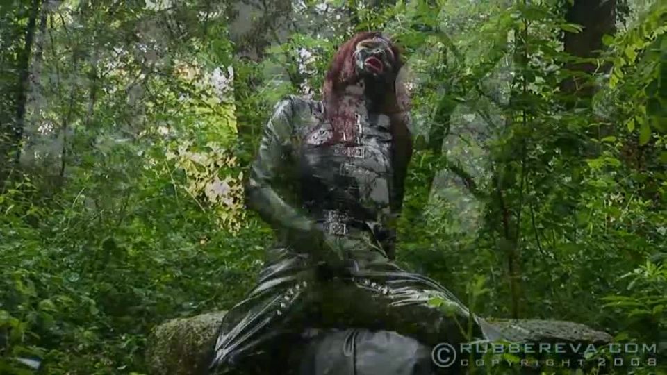 2008 Rubber Woodland Walk Part 02.