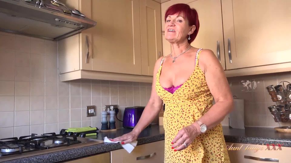 [AuntJudysXXX] Linda Masturbates And Sucks You Off In The Kitchen [12.02.21] ...