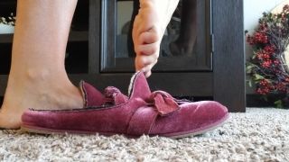 online porn clip 43 zephianna 22022020 my feet have made these slippers reek so bad i have to k on femdom porn feminist femdom