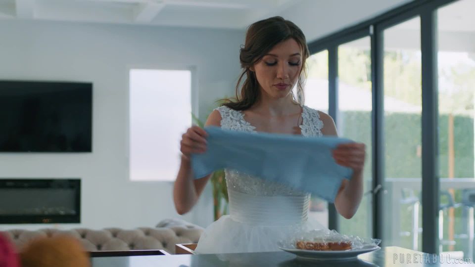 [GetFreeDays.com] Reagan Foxx, Maya Woulfe - Wedding Jitters hardcore slave porn