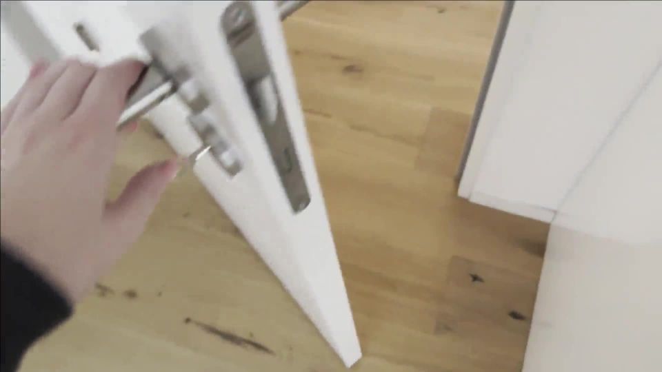 Lu Lux - Bin ICH damit zu weit gegangen 1080P - Mdh