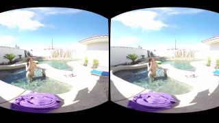 free adult video 44 Ariana Marie In Slipper Delivery (GearVR) on 3d porn blowjob 15
