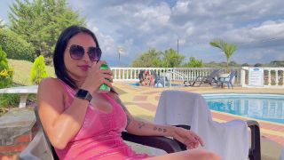 Sexo Apasionado De Una Pareja Amateur Teen Por un Lago Verano Al Aire Libre.