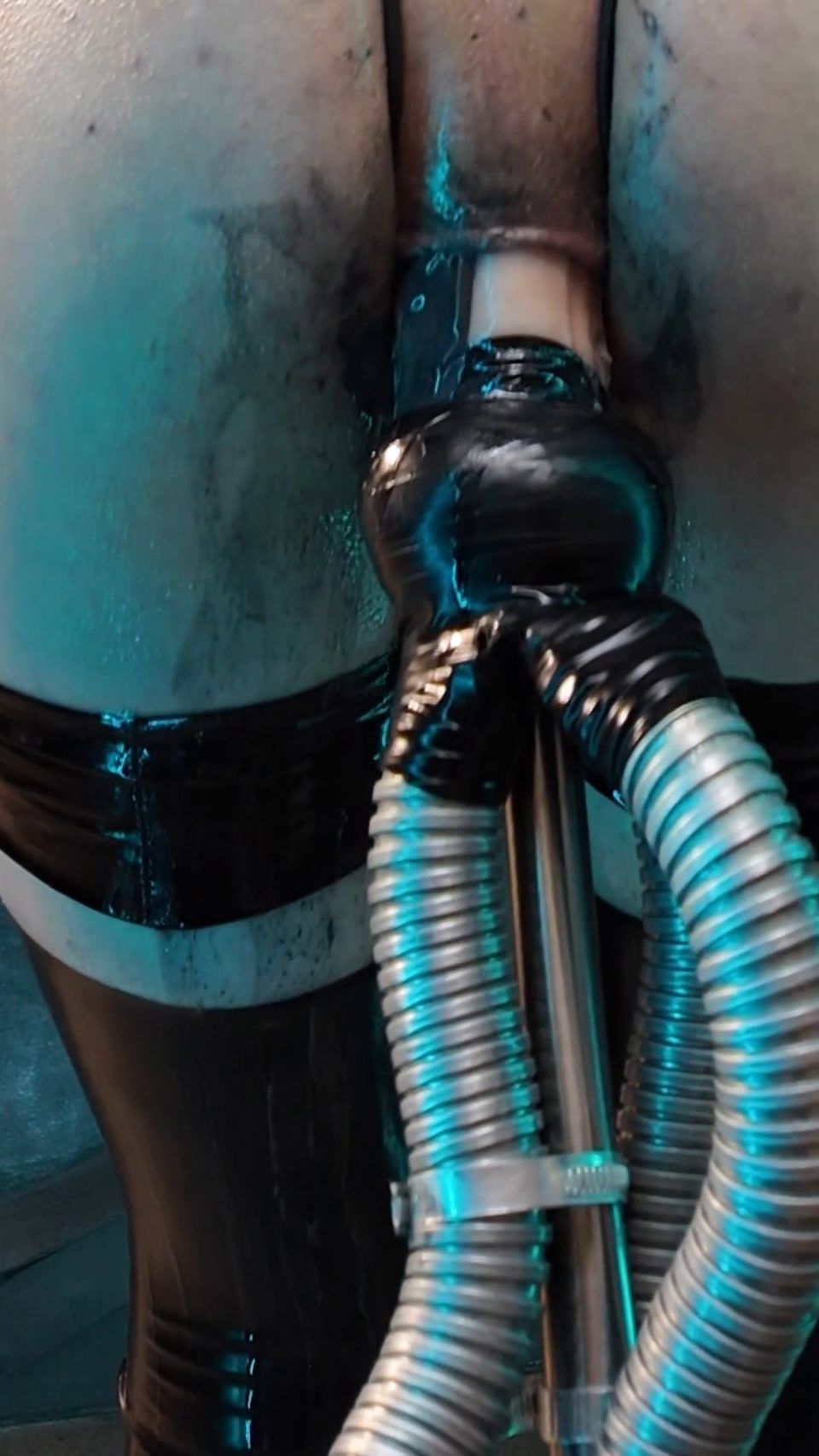 Crazy Machine Destroys Naomi⚠️Scene 1 Download New Porn V...