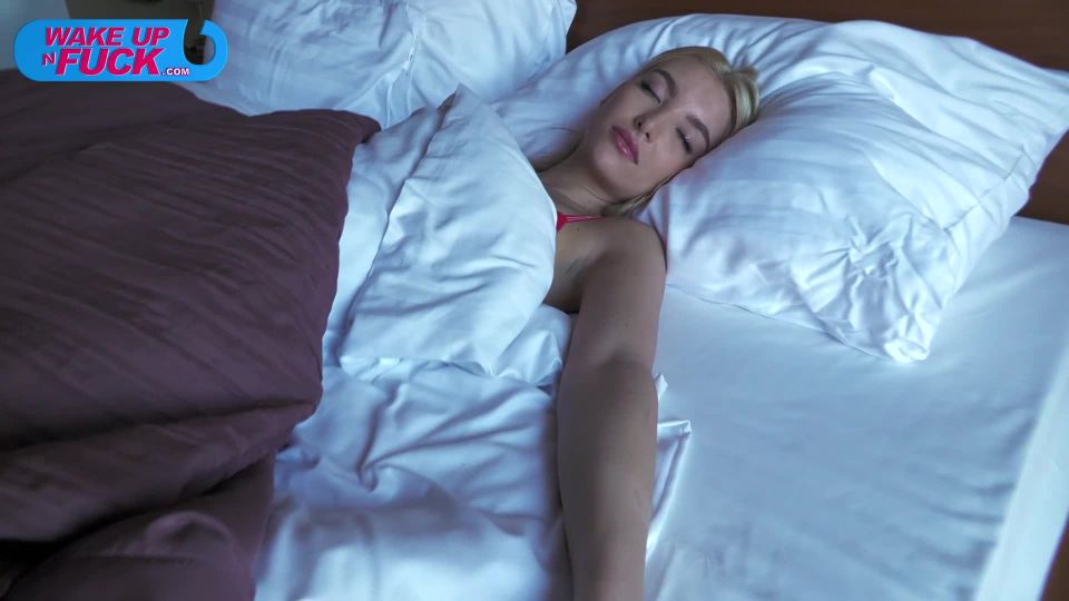 adult clip 6 aletta ocean femdom Sylvia Buntarka and Clara Mia [2.98 GB], threesome on blowjob porn