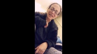 Miss Dawson - themissdawson ThemissdawsonBad day prosecco no boobies - 25-11-2020 - Onlyfans