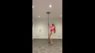 Suzie - suziebest SuziebestFit Friday - 04-12-2020 - SiteRip