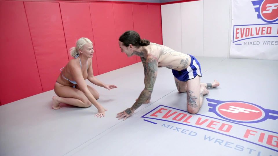 online xxx clip 3 fetish fun fetish porn | Evolved Fights - London River | hd videos