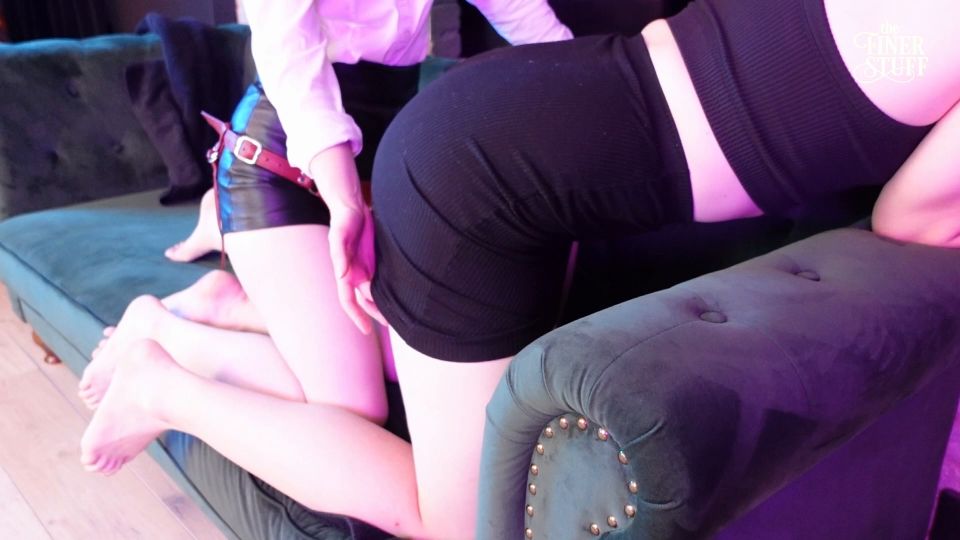 The Finer Stuff - Caged Couch Fuck - Thefinerstuff