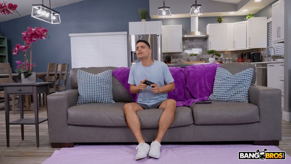 AssParade, BangBros: Ceceswetdreams, YouLoveCece - Big Dick Breakup UltraHD 4K.