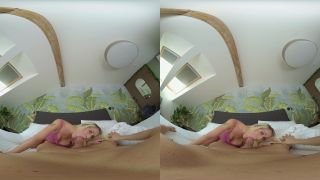 Portuguese Escort - Gear VR