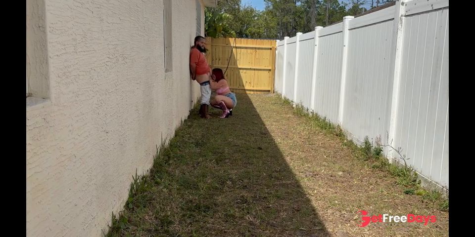 Construction Worker Fucks Blonde With Huge Ass Outside On The Job