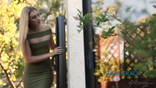 Carmen Caliente, Alexa Grace, Natalia Starr in Twin Trap: Part Two ...