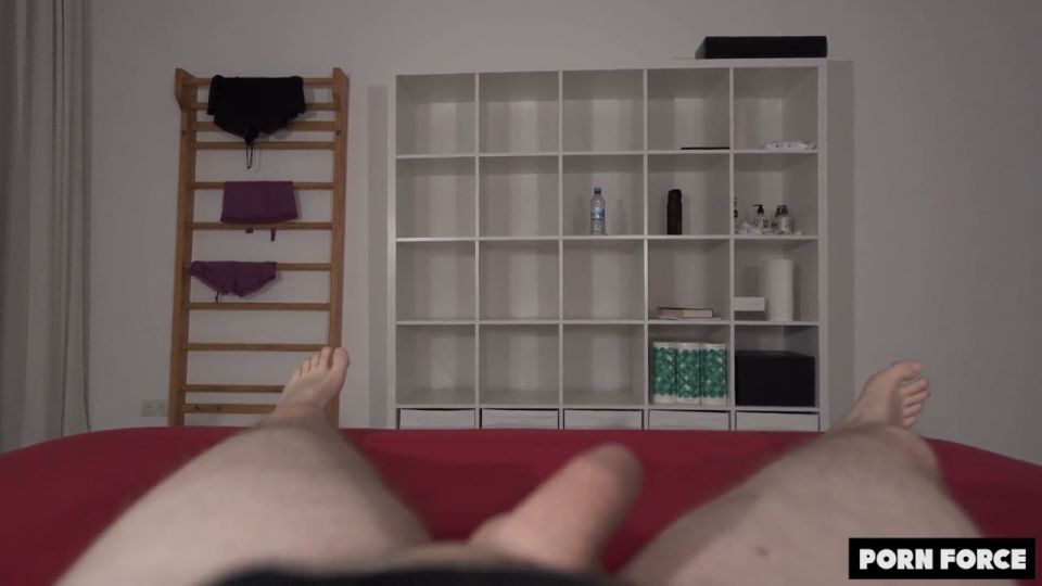 Video Ana Lingus : Cum Hungry SUCCUBUS Drains His Balls At Hallowee...