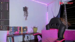 Latina with Big Ass Gets Off Watching Fans Jerk Off