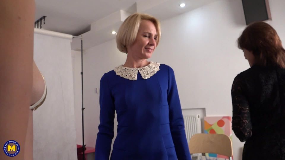 Mature.nl - Artemia 44, Bony 34 & Nikita V. 32 - Its about to get a very wet and wild lesbian MILF threesome - MILF