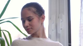 Leona Mia aka Kamy Proserpinateendreams 21 04 30 leona mia leona mia in sexy jean shorts 4k