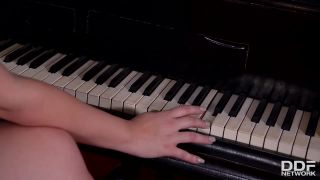 xxx clip 37 big tits film A Delightful Date with her Toy - Curvy Brit s Sultry Solo Scene, brown hair on femdom porn