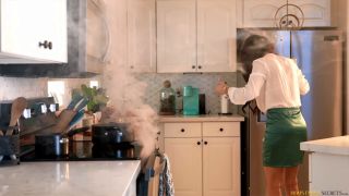 Izi Blu Sky  Taboo [MomsFamilySecrets] Izi Blu Sky – Stepmom Is A Trophy Wife