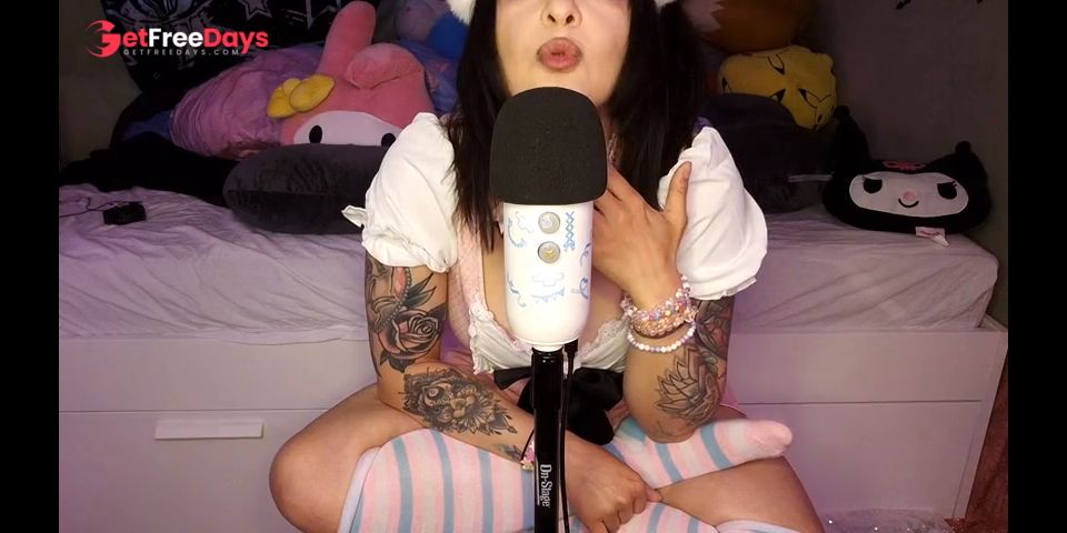 removed from youtube ASMR MIC PUMPING SCRATCHING BREATHING