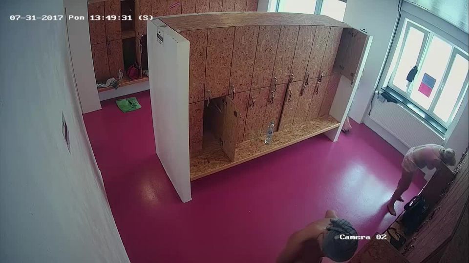 Voyeur – Hidden-Zone Locker – hz_Lo1989 Voyeur!