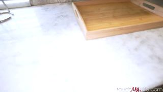[TouchMyWife] Amiee Cambridge – Fucking The Pool Boy Amiee Cambridge  Mom Son Porn