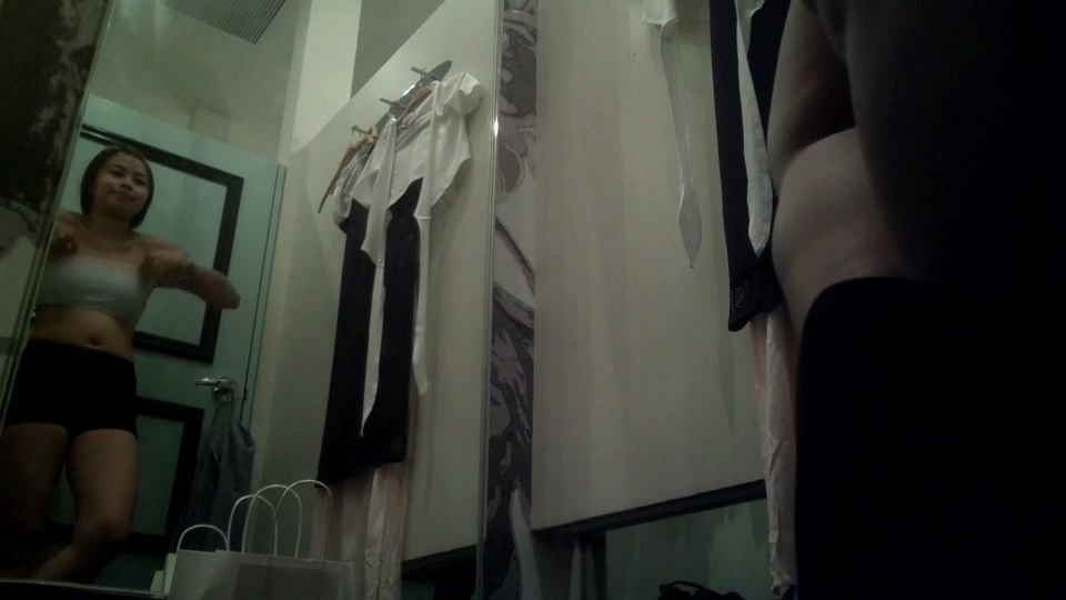 Fitting Room96