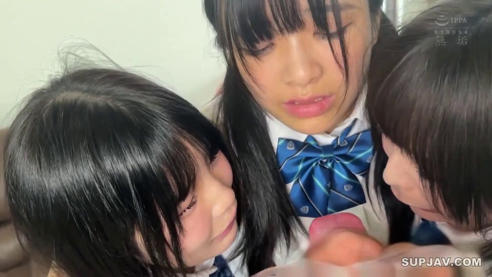 Reducing Mosaic MUKD-523 巨乳、美乳、制服少女3人組―――。 オジサンに会いに行く少女たち 従順肉便器編 あかり＆あも＆いくら